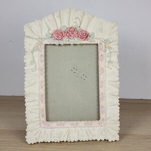 Cottagecore Picture Frame Vintage Eyelit‎ Design Roses Pink Beige Ornate Decor